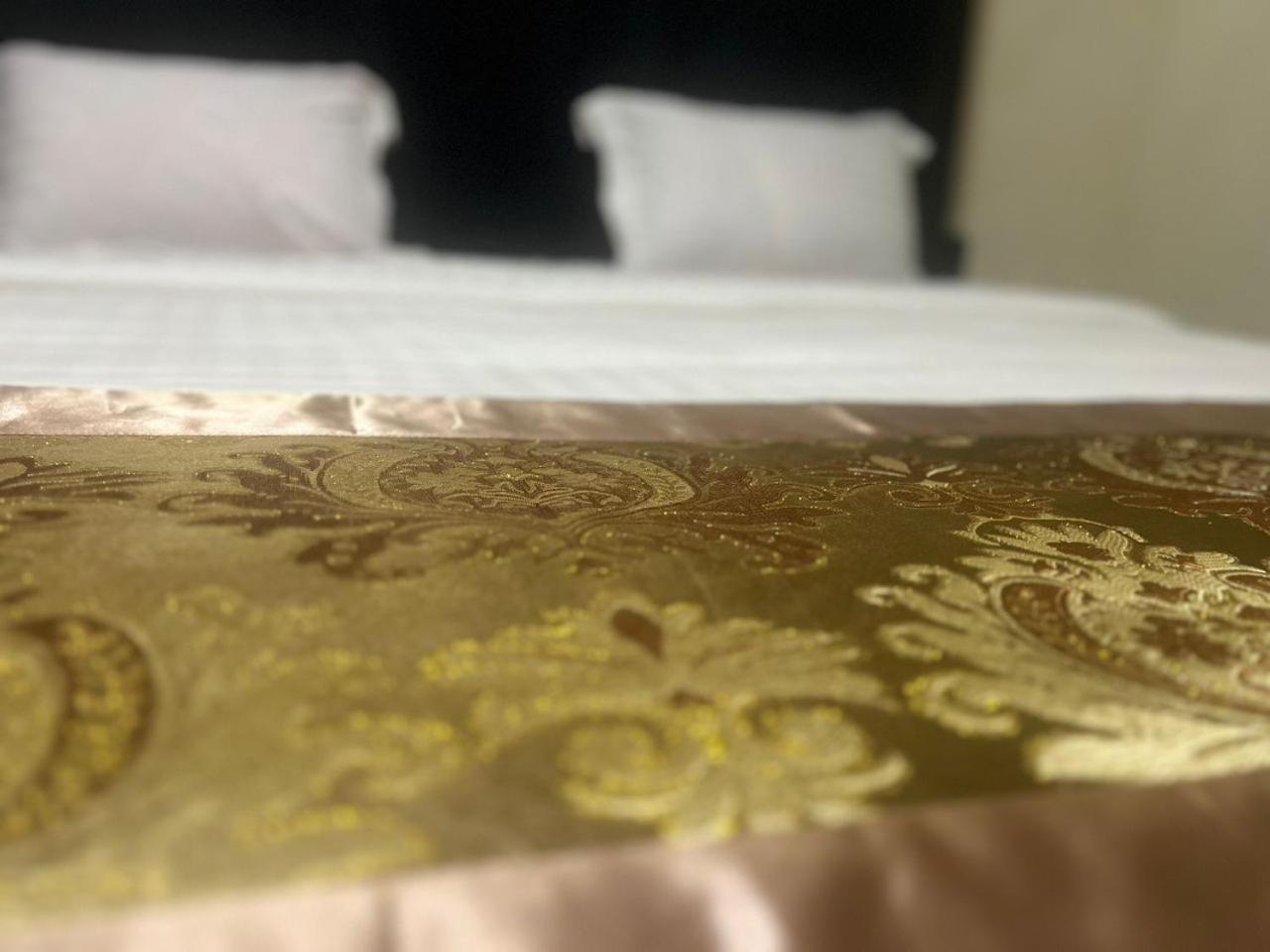 Royal Hotel Apartments Kampala Zewnętrze zdjęcie