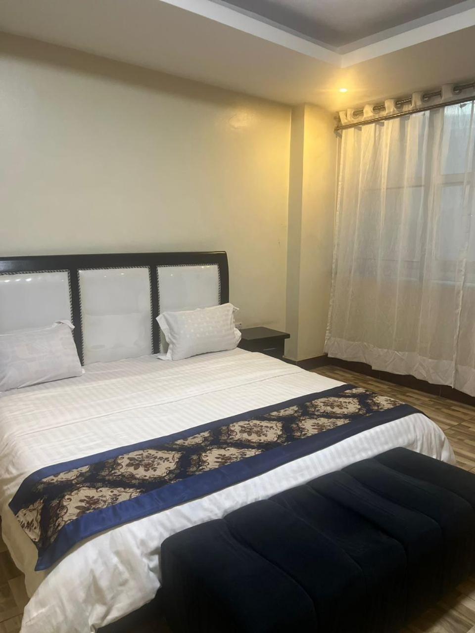 Royal Hotel Apartments Kampala Zewnętrze zdjęcie