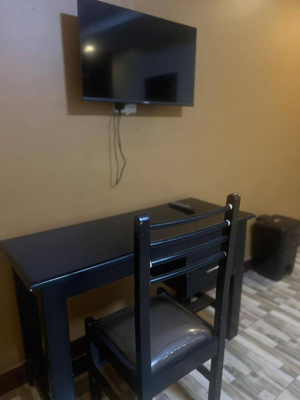 Royal Hotel Apartments Kampala Zewnętrze zdjęcie