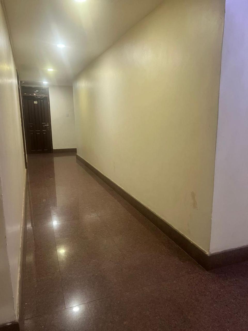 Royal Hotel Apartments Kampala Zewnętrze zdjęcie
