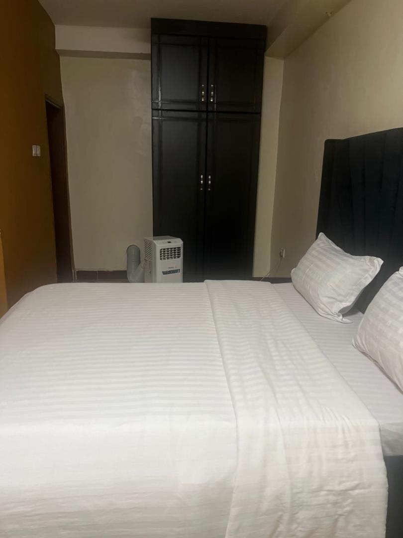 Royal Hotel Apartments Kampala Zewnętrze zdjęcie